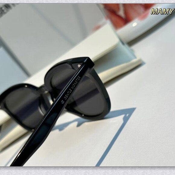 Gentle Monster MAMY Black Sunglasses main image 4